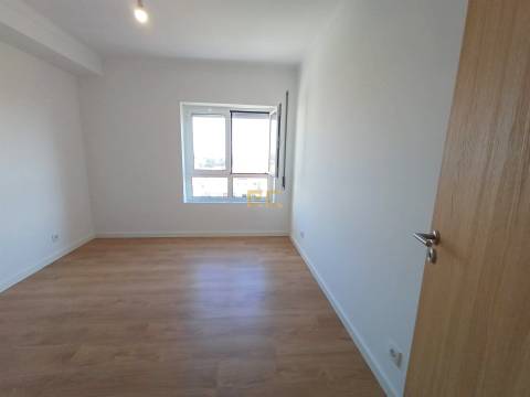 Apartamento T2 de Prestígio com Vista Mar!