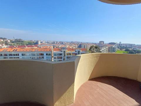 Apartamento T2 de Prestígio com Vista Mar!