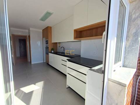 Apartamento T2, com Vista Mar - Buarcos!