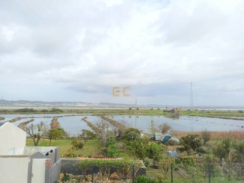 Moradia T4, com vista rio para venda, Gala - Figueira da Foz!