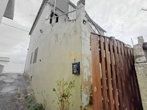 Moradia T4, com vista rio para venda, Gala - Figueira da Foz!