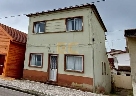 Moradia T4, com vista rio para venda, Gala - Figueira da Foz!