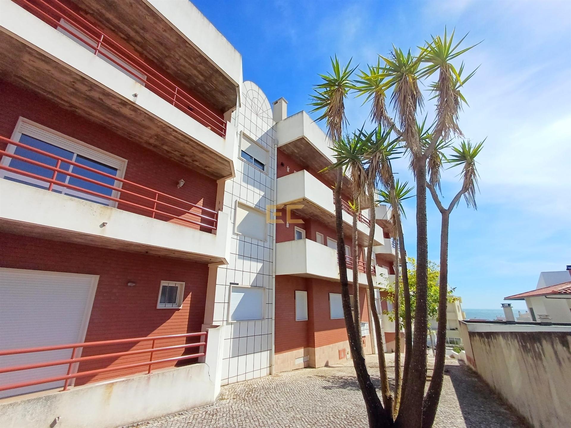 Apartamento T3 com Garagem e Vista Mar - Buarcos!