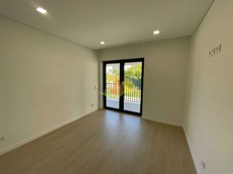 M4 c/ Terreno - NOVA