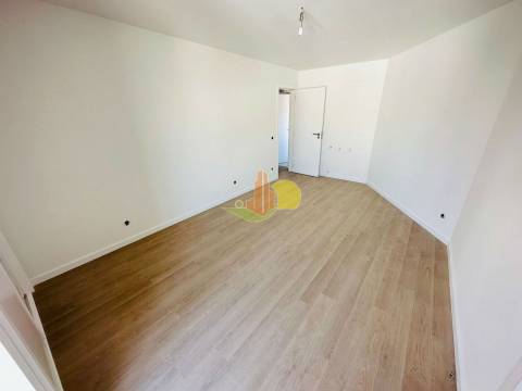 T2 Novo - Vistas de Mar