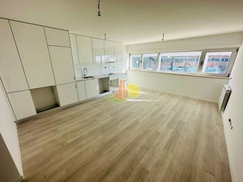 T2k Novo  c/ 2 parqueamentos