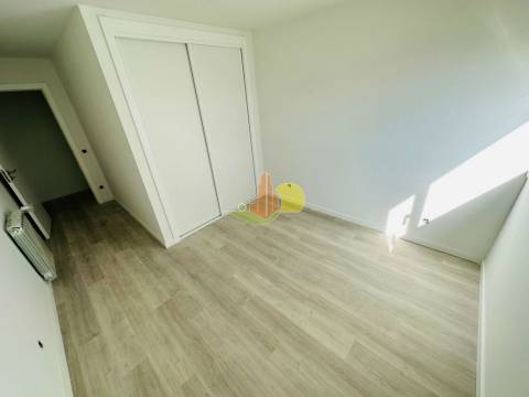 T2k Novo  c/ 2 parqueamentos