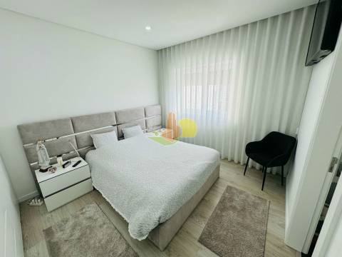 Andar moradia com terrraço, vista mar