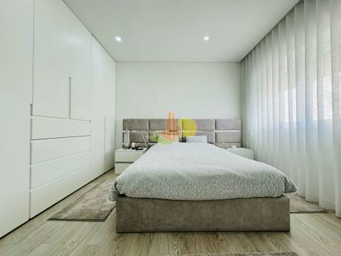 Andar moradia com terrraço, vista mar