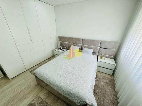 Andar moradia com terrraço, vista mar