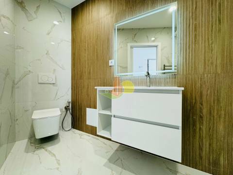 Duplex Novo Junto á Marginal