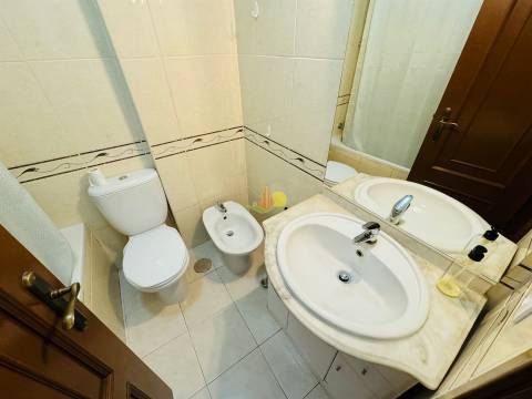 T0 em Buarcos com terraço privativo