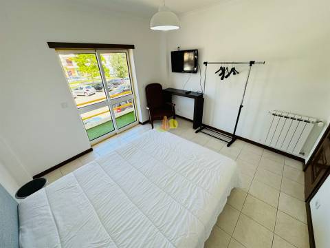 T0 em Buarcos com terraço privativo