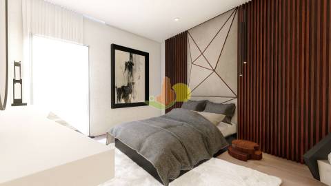 T3+2 Duplex com terraço privativo