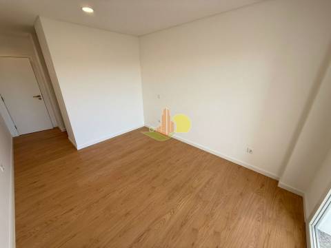 T3 com Garagem Dupla