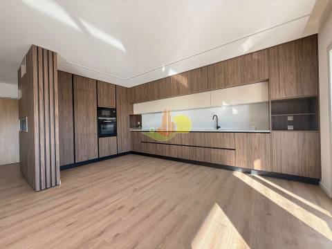 T3 com Garagem Dupla