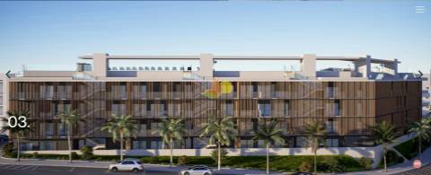 Novo, luxo à beira mar...