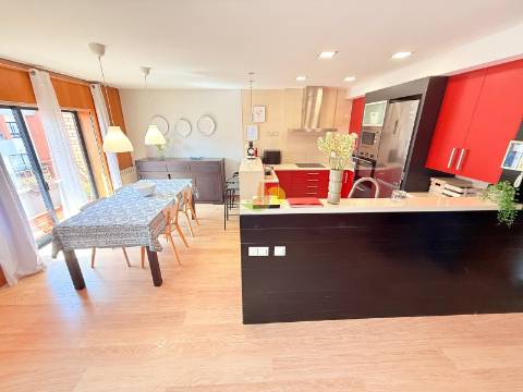 T2+1 Duplex  - Garagem Dupla