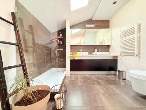 T2+1 Duplex  - Garagem Dupla