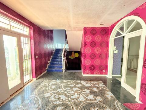 Moradia a 300 m da praia !