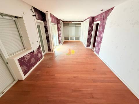 Moradia a 300 m da praia !