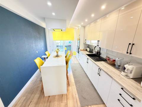 T3 vista de mar com garagem