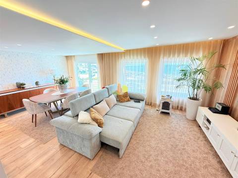 T3 vista de mar com garagem