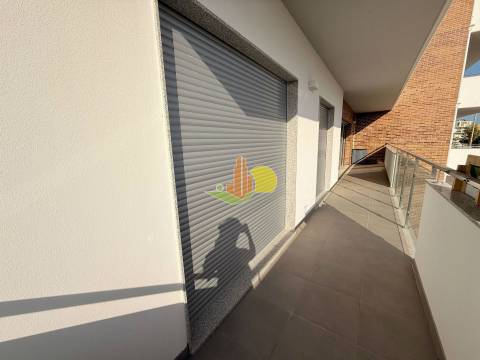 T2 Foz Village! Mobilado e Equipado!