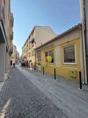 Restaurante a funcionar