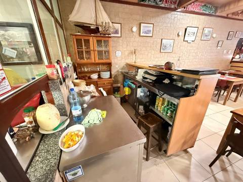 Restaurante a funcionar