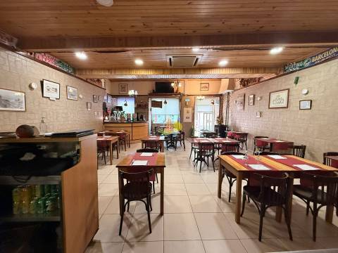 Restaurante a funcionar