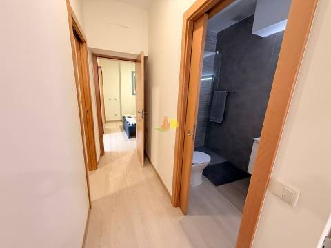 T2 Mobilado e Equipado no Bairro Novo