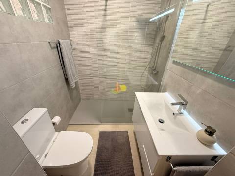 T2 Mobilado e Equipado no Bairro Novo