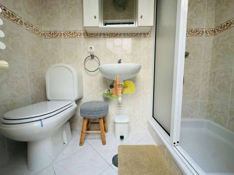 Moradia T4 com garagem junto às Muralhas de Buarcos!