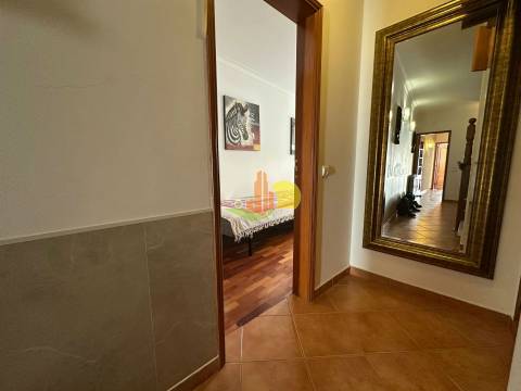 Moradia T4 com garagem junto às Muralhas de Buarcos!