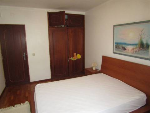 T2 Mobilado - Abadias