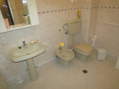 T2 Mobilado - Abadias