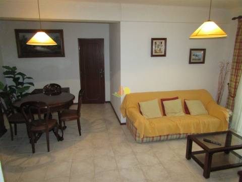 T2 Mobilado - Abadias