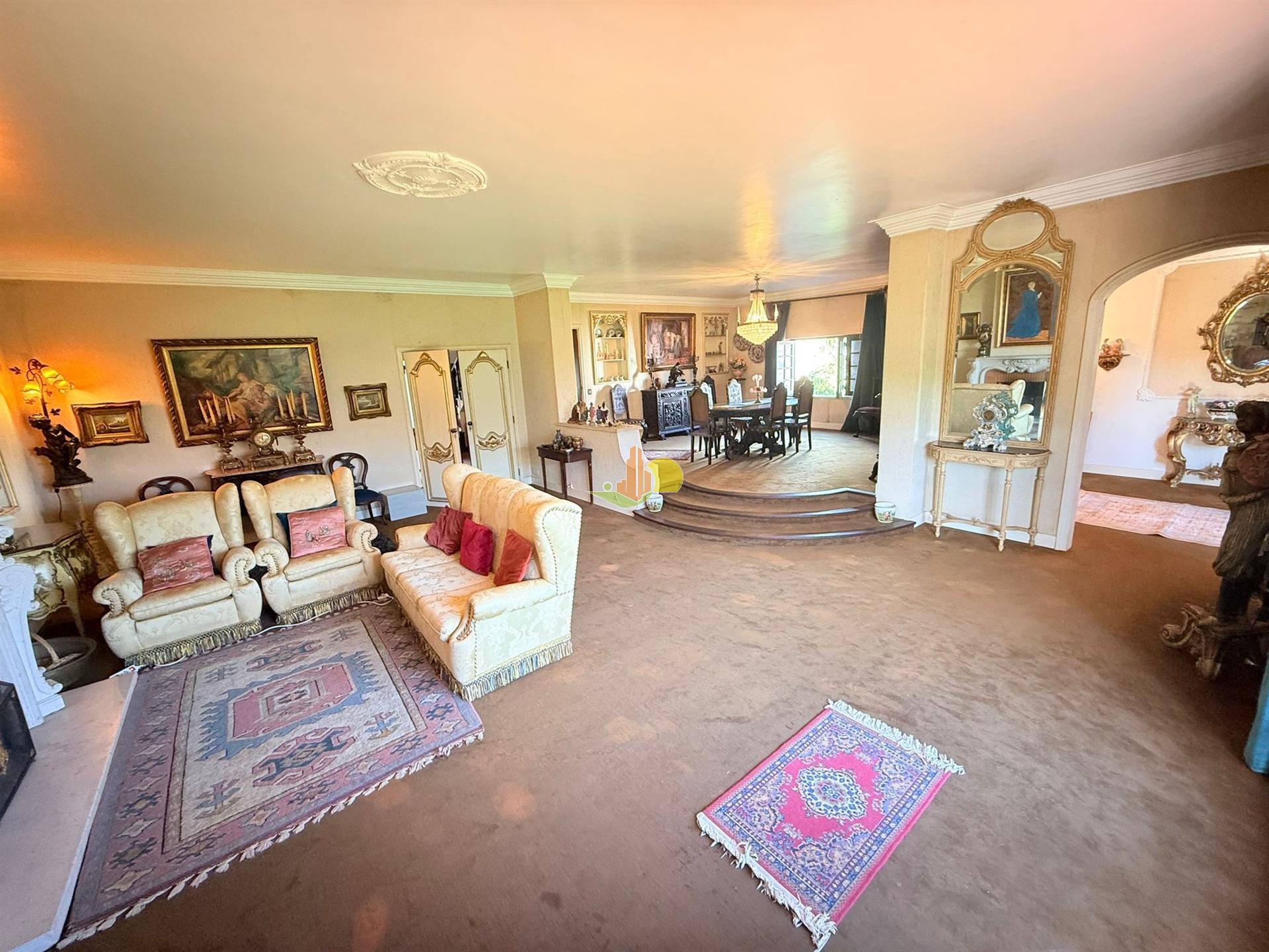 Moradia Isolada inserida num lote com 1220m2