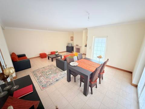 Moradia junto à praia