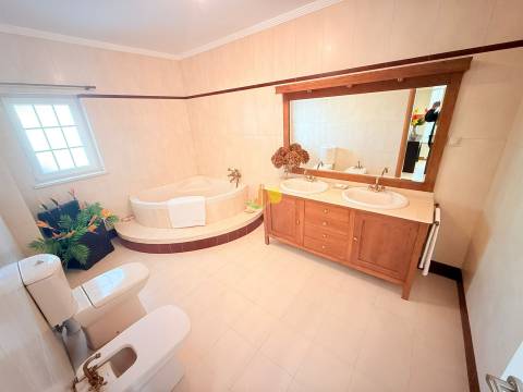 Moradia junto à praia