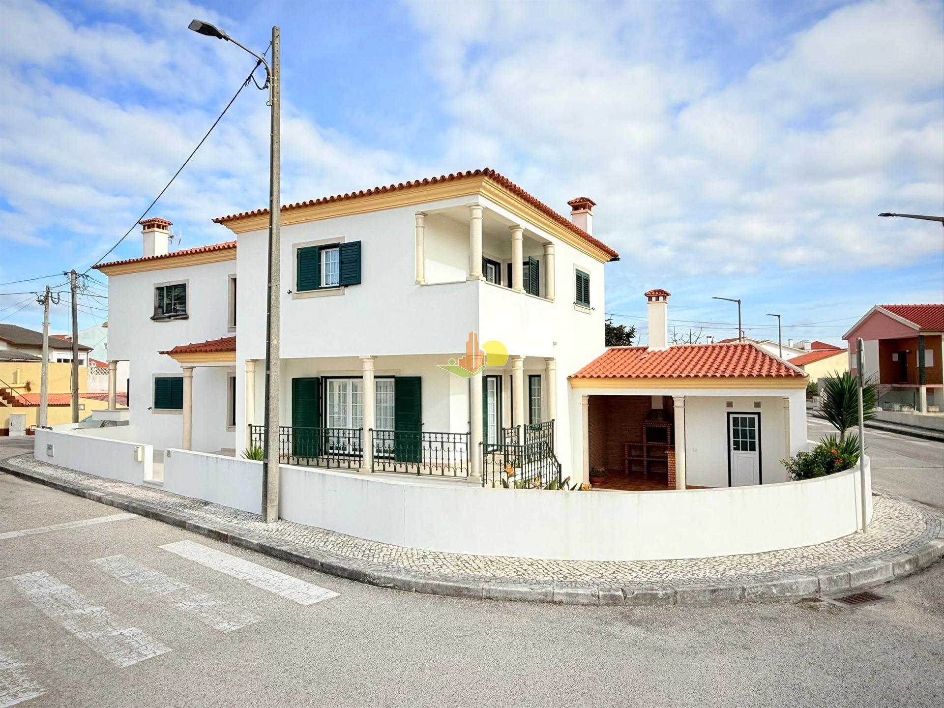 Moradia junto à praia