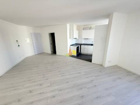 Novo, Junto ao Casino