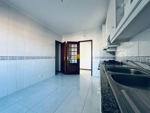 T4 c/ 3 wc´s - Arrendamento