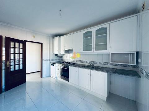 T4 c/ 3 wc´s - Arrendamento