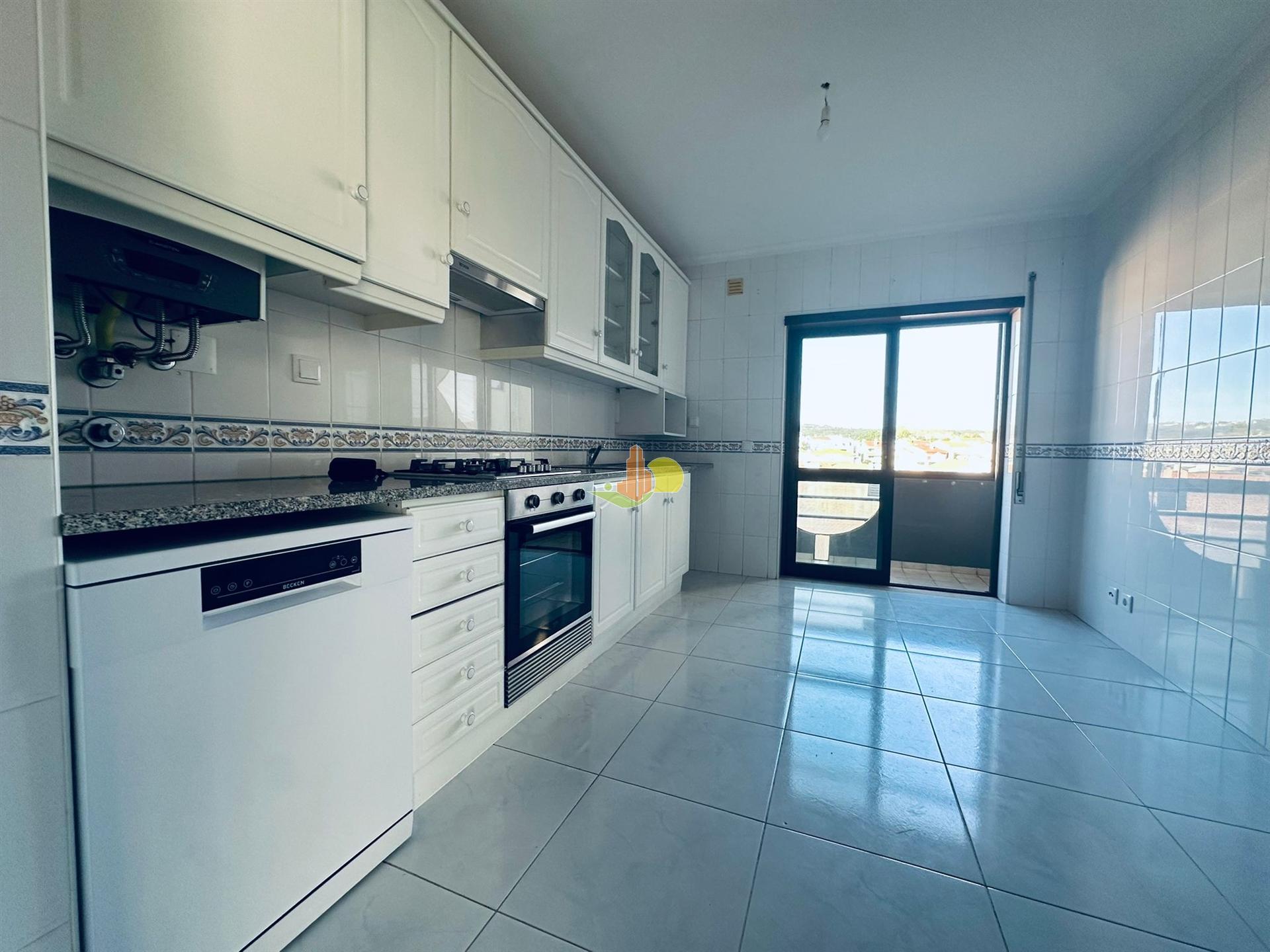 T4 c/ 3 wc´s - Arrendamento