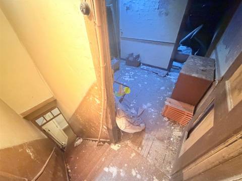 Moradia M2+2 no centro da cidade com garagem