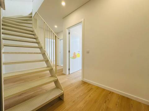 Duplex Novo - ARRENDAMENTO