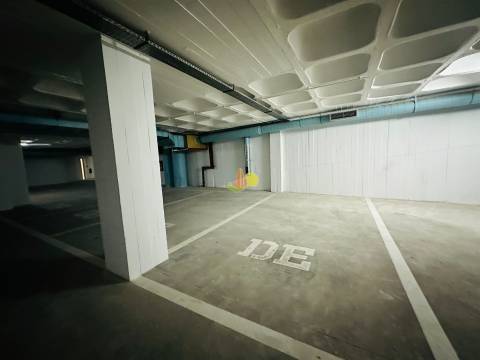 Parqueamento Bairro Novo!