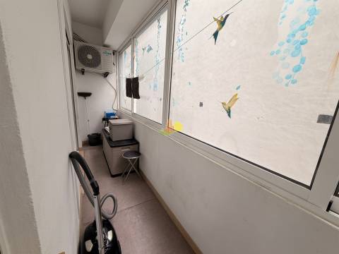 T1K para Arrendamento com Mobilia